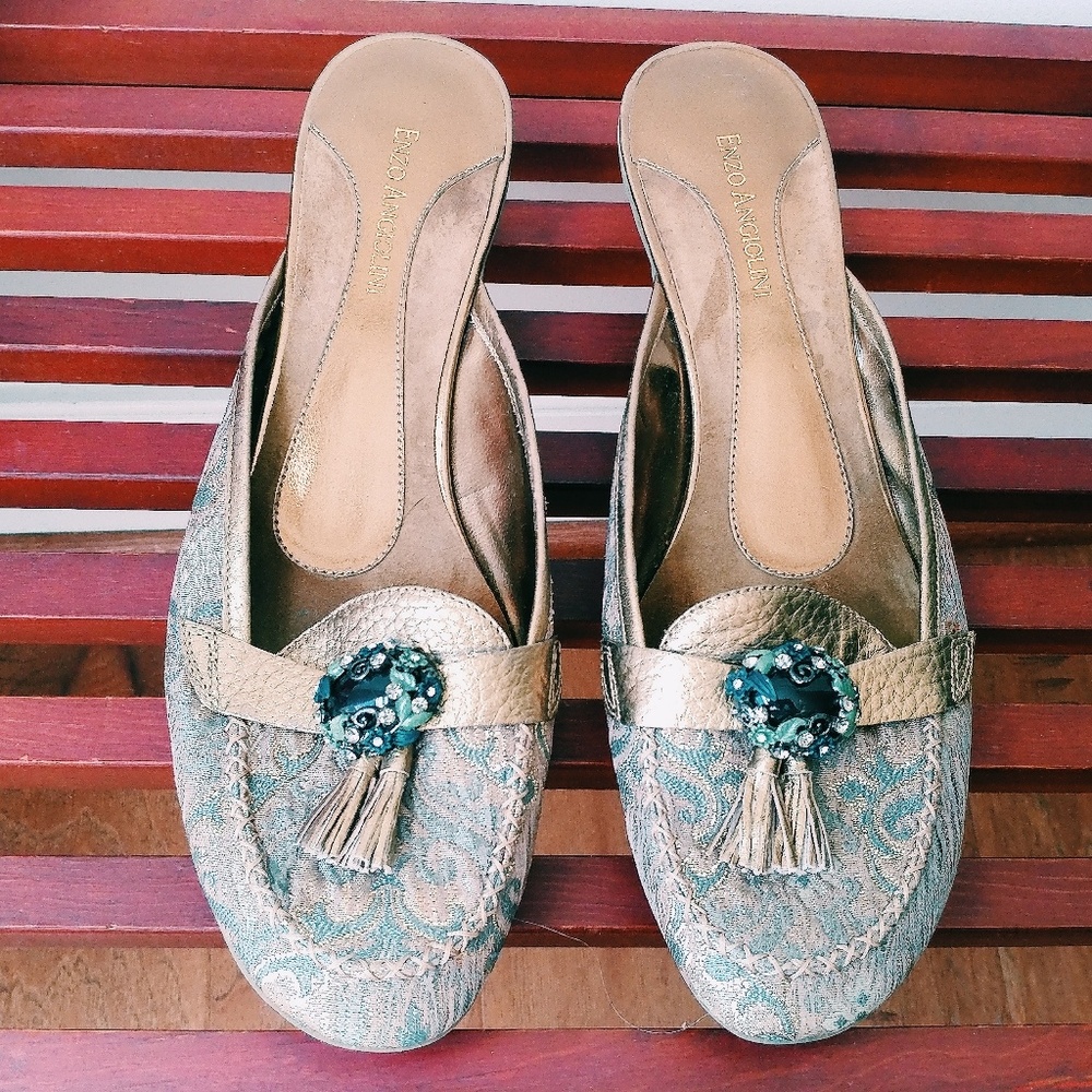 Enzo Angiolini slides kitten heels